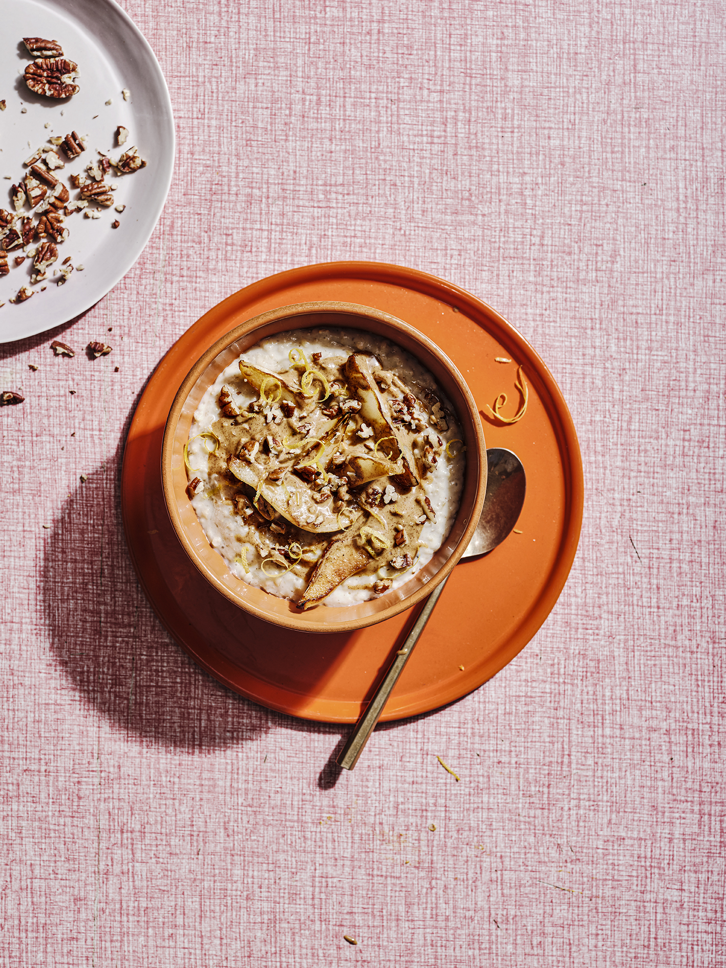Apricot and Almond Sweet Porridge with Cardamom