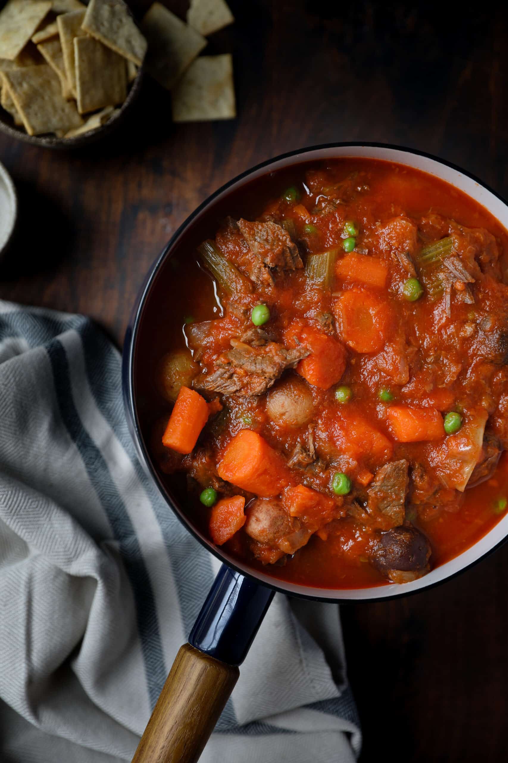 One-Pot Beef and Vegetable Stew with Tomatoes