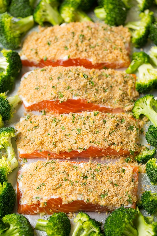 Dill-Crusted Salmon with Roasted Broccoli