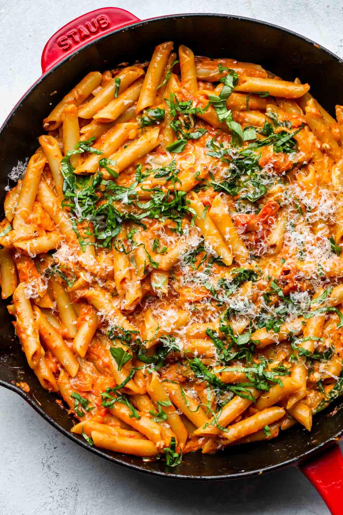 One-Pan Garlic Tomato Pasta