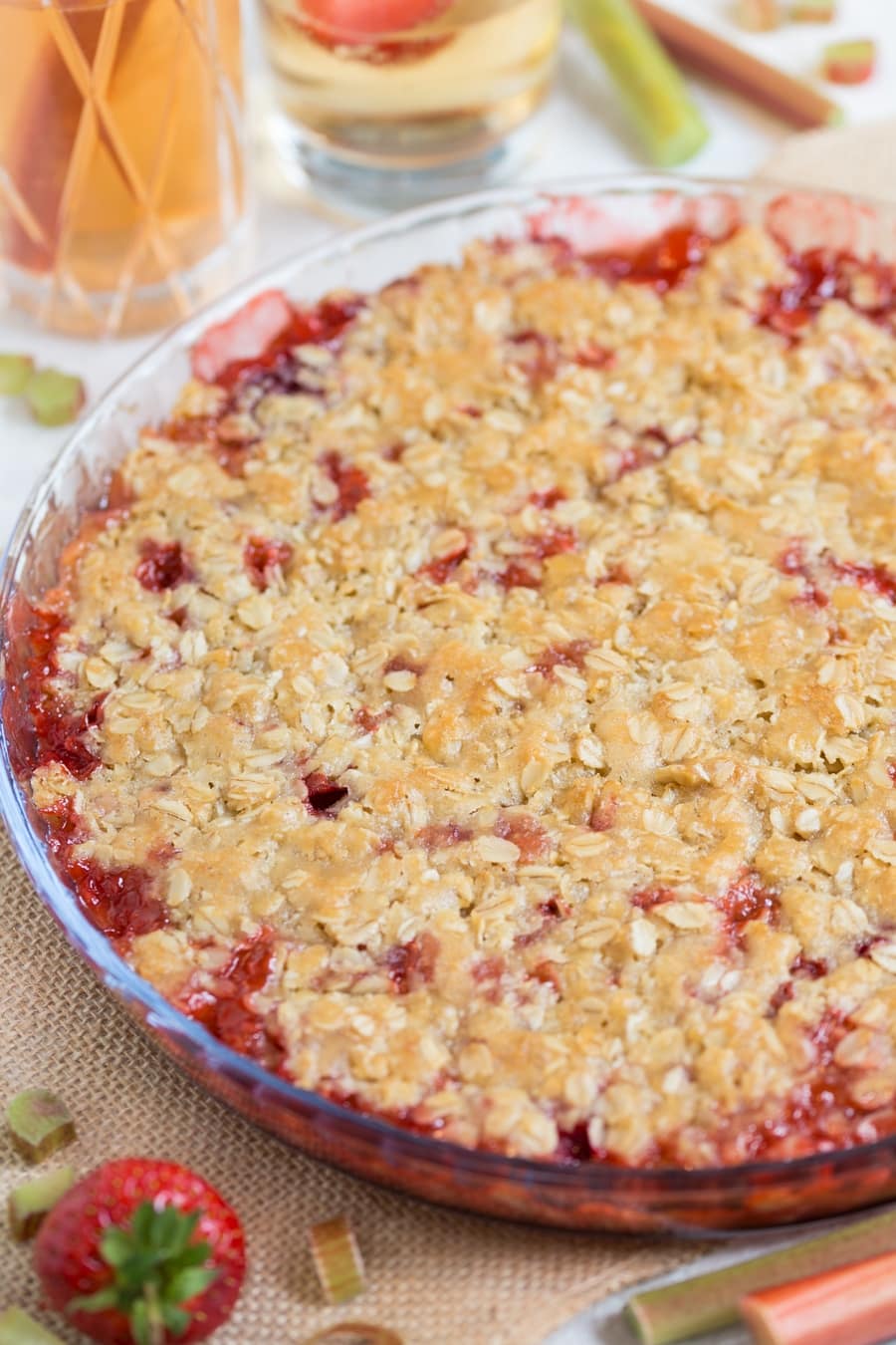 Rhubarb-Strawberry Crisp with Oat Topping