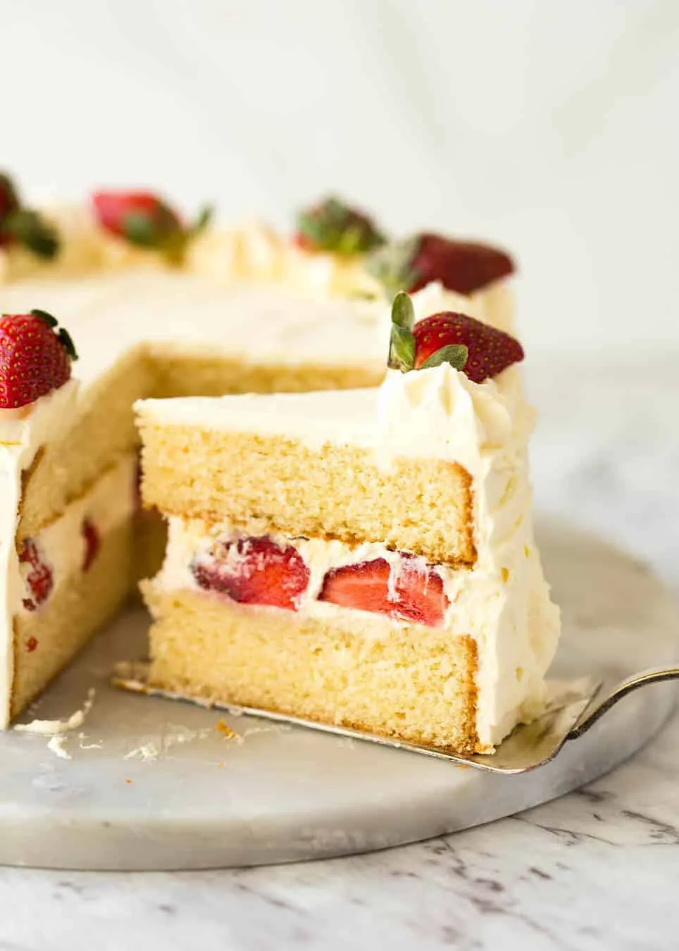 Vanilla Sponge Cake with Chocolate Ganache