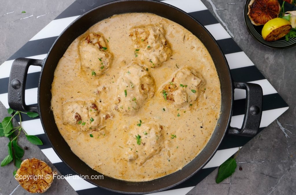 Sautéed Chicken Thighs with Creamy Herb Sauce