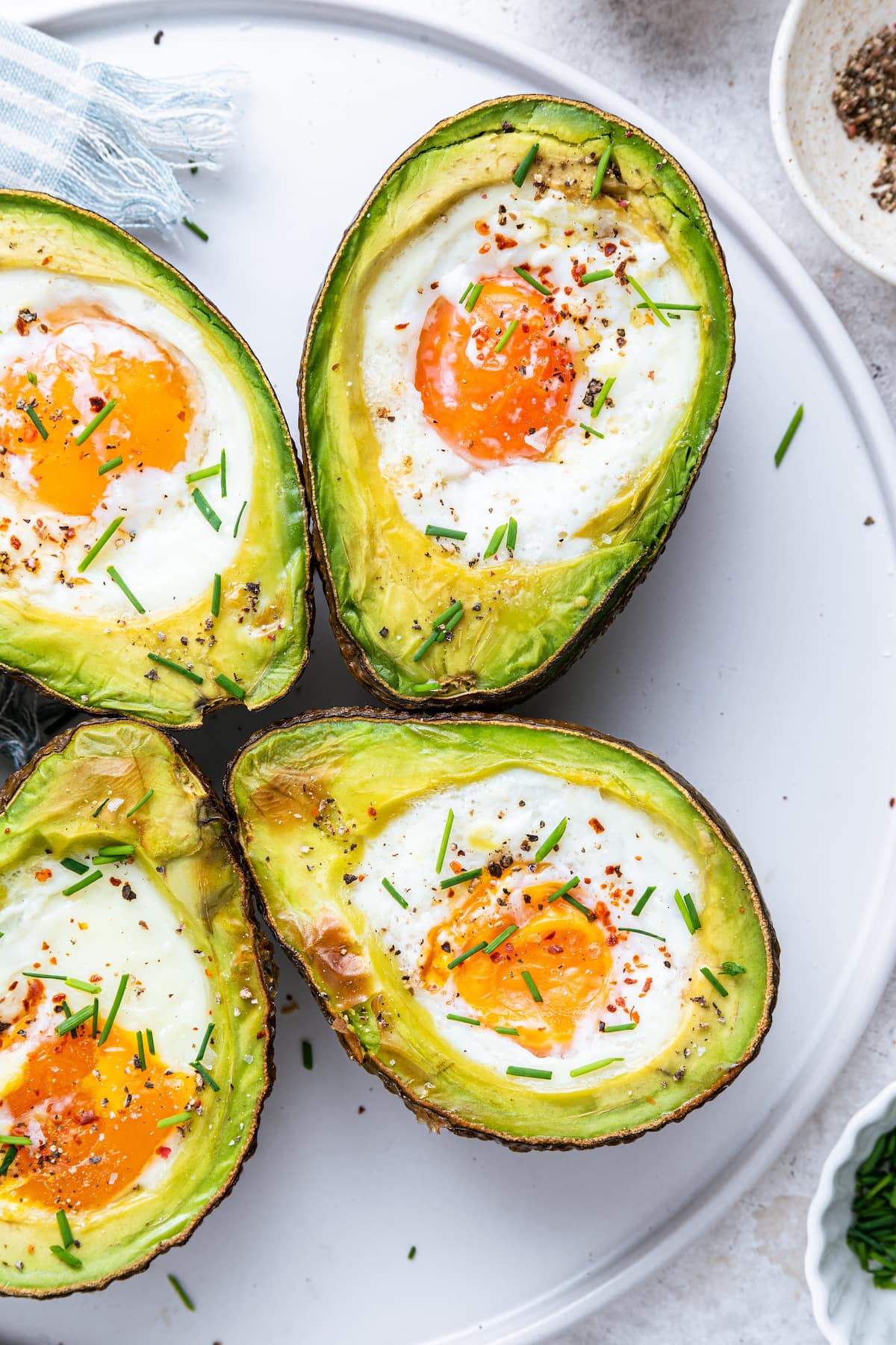 Whisked Eggs with Avocado and Chives