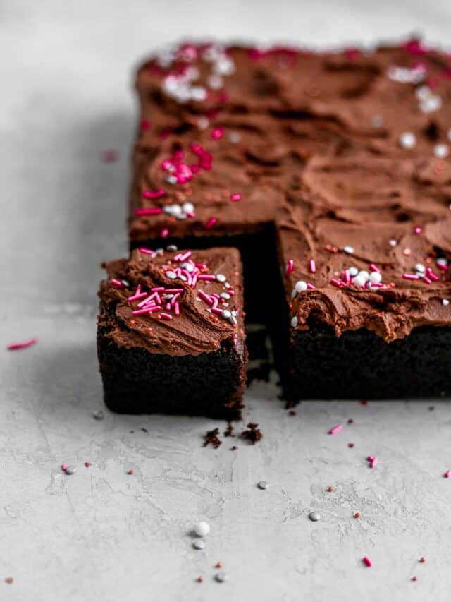 One-Bowl Chocolate Cake with Vanilla Frosting