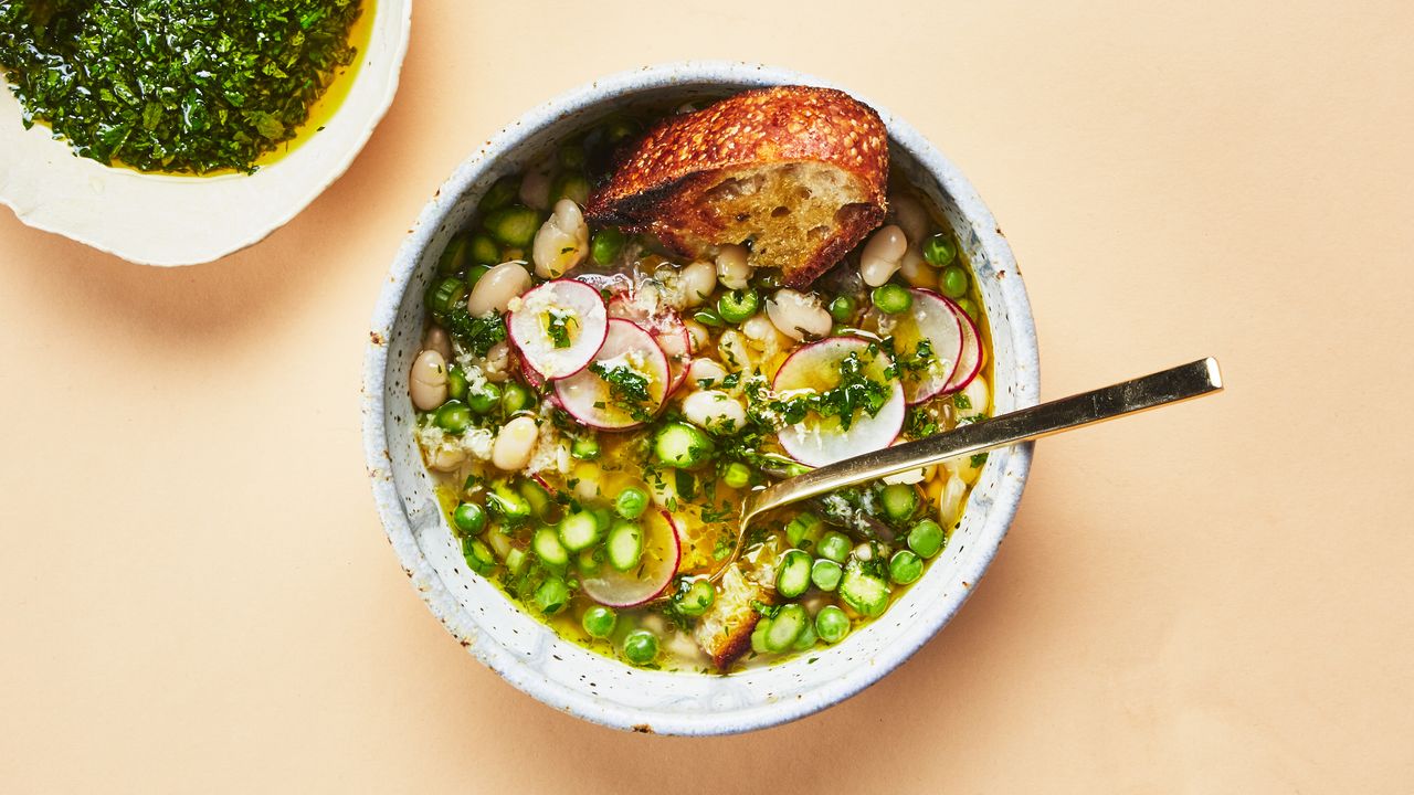 One-Pot White Bean and Vegetable Stew with Lemon Zest