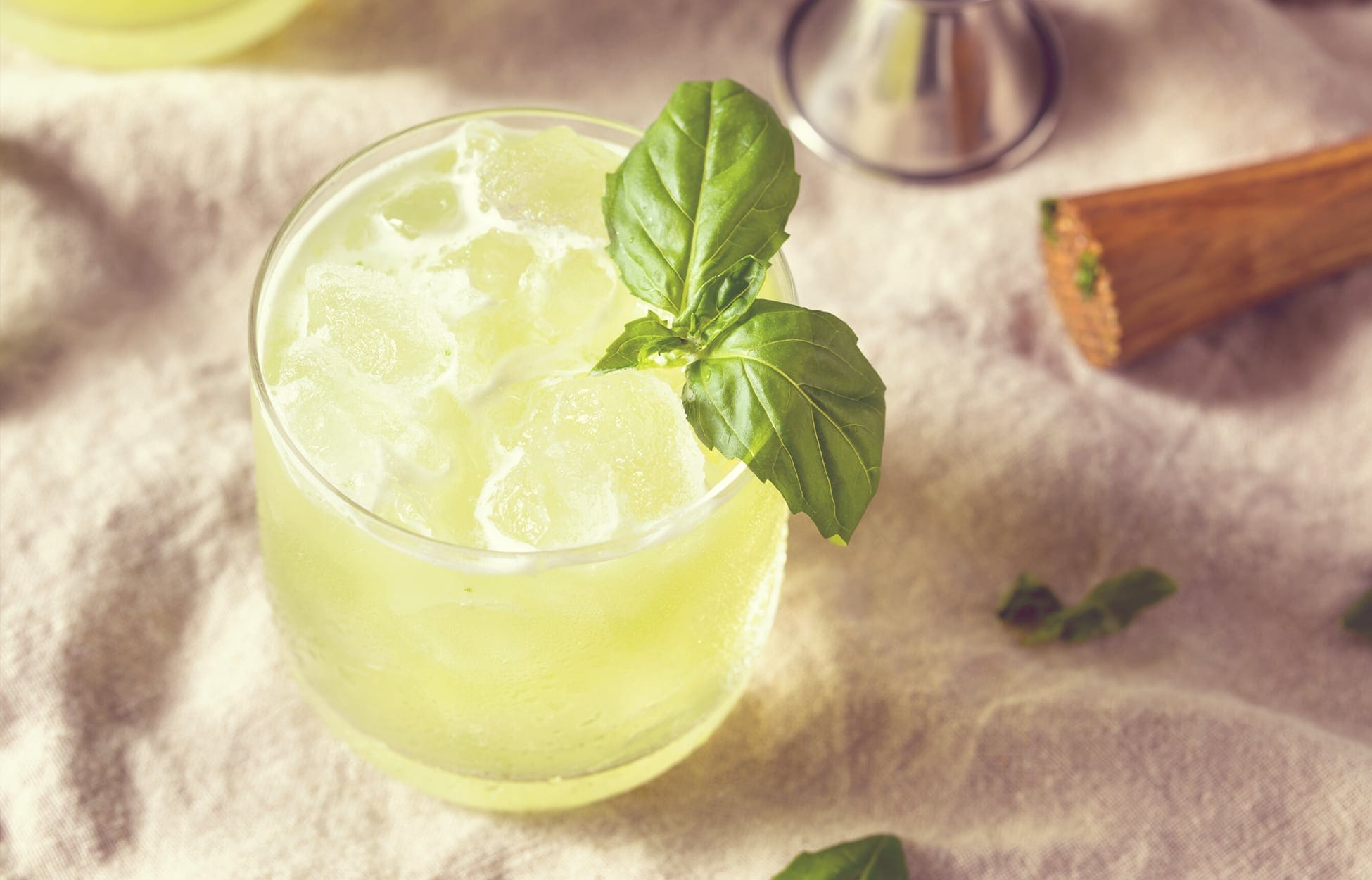 Basil-Ginger Muddled Gin Fizz