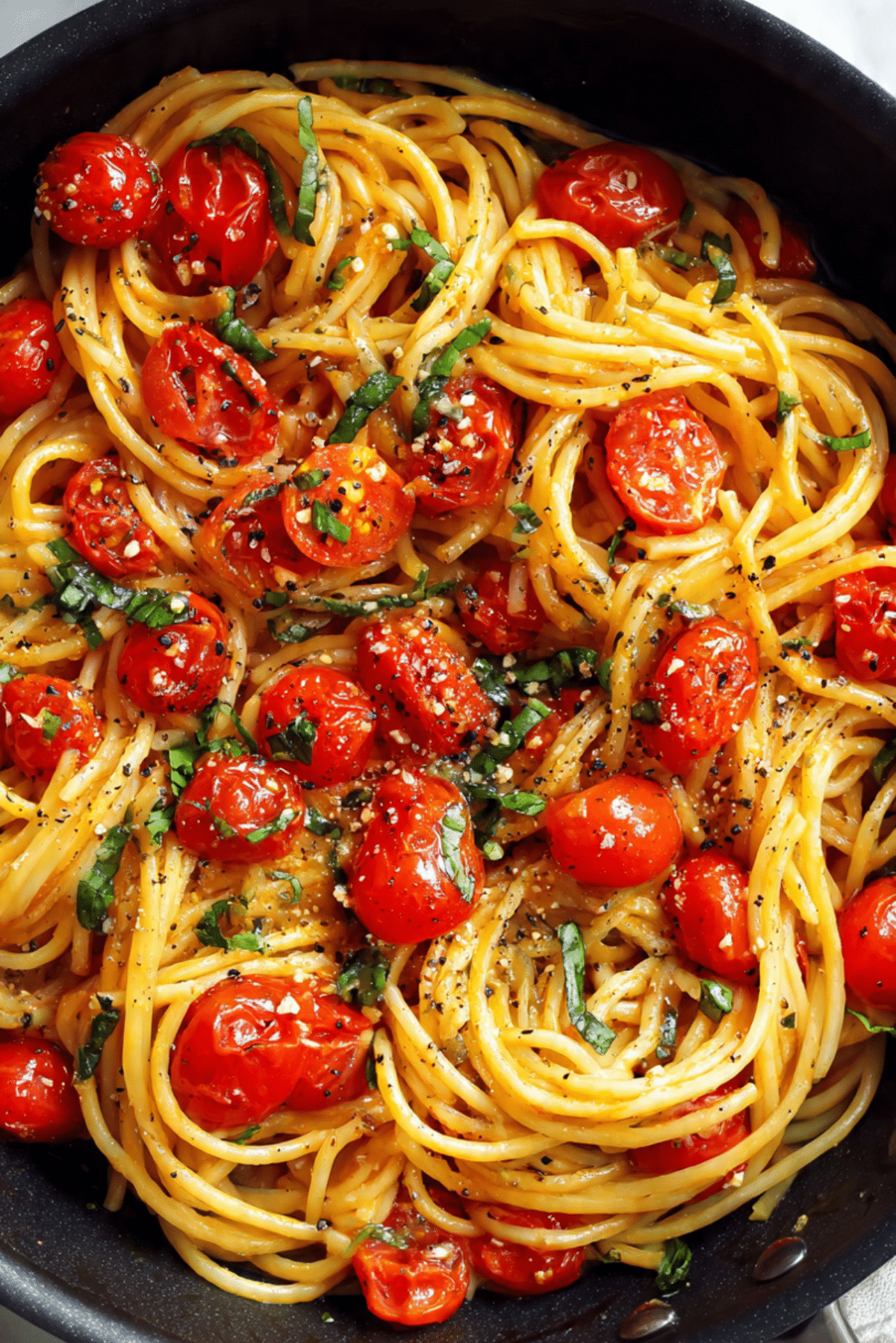 One-Pan Roasted Tomato and Basil Pasta