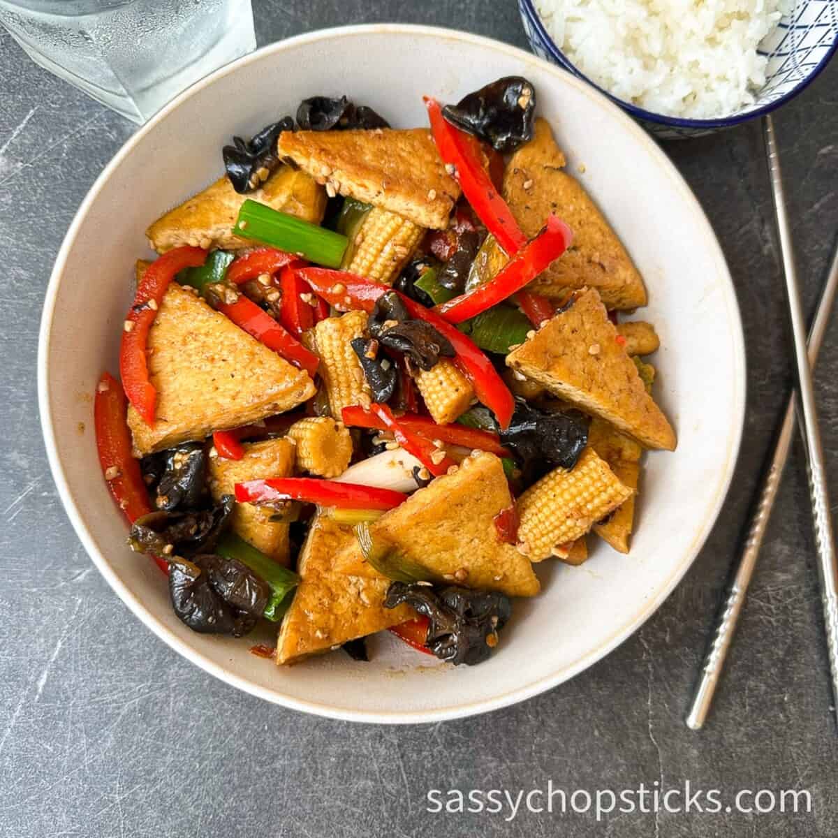 Hunan-Style Smoked Tofu and Bamboo Shoot Stir-Fry