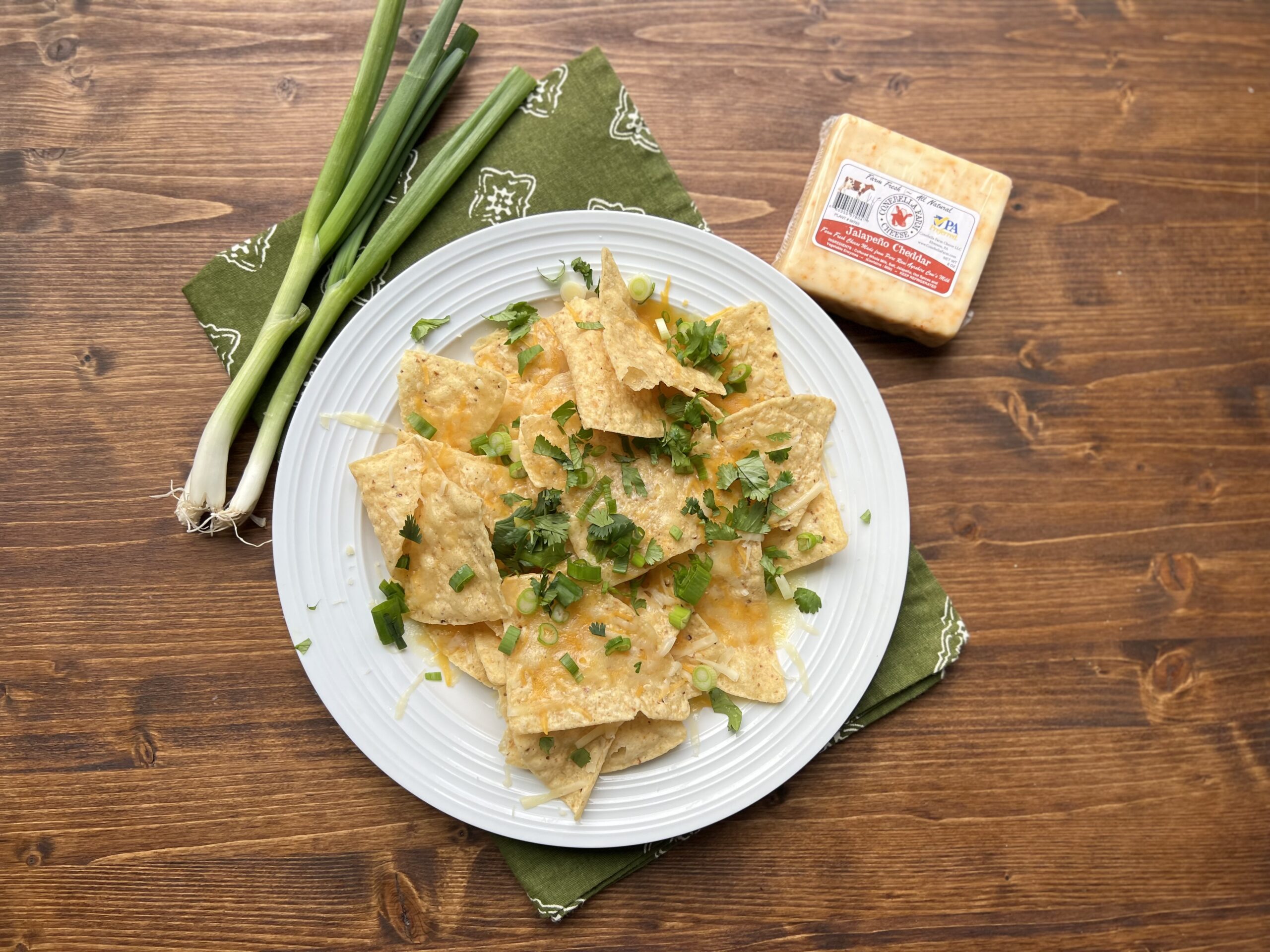 Baked Cheddar and Jalapeño Nachos