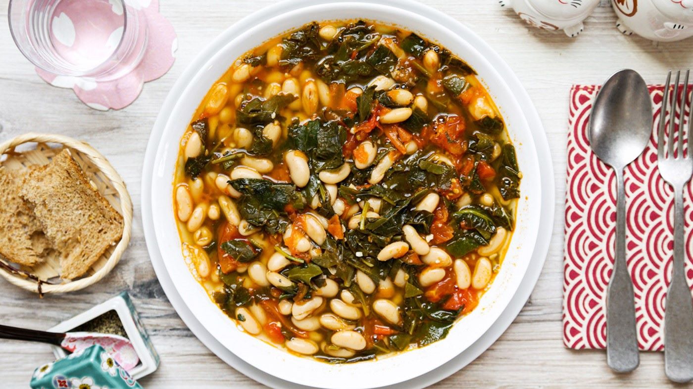 One-Pot Tomato Basil Vegetable Stew with White Beans