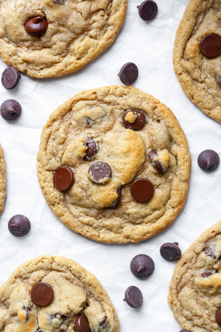 Oat Flour Chocolate Chip Cookies