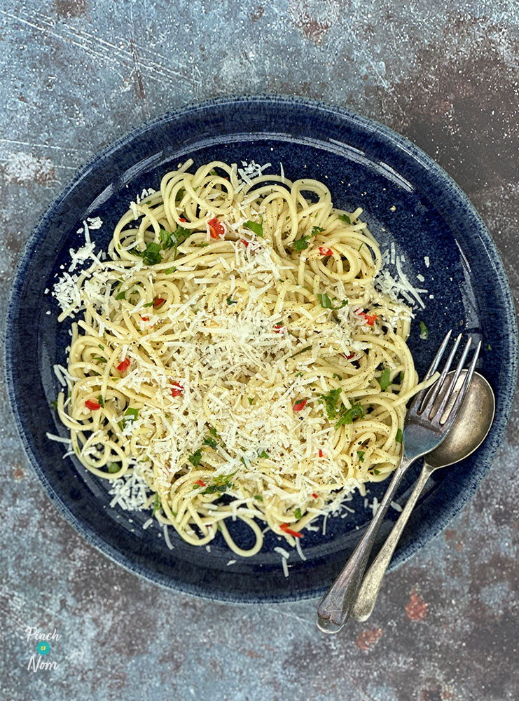Garlic-Parsley Spaghetti with Chili Oil