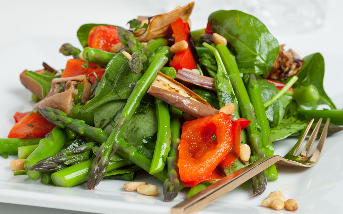 Tossed Spring Vegetable Salad