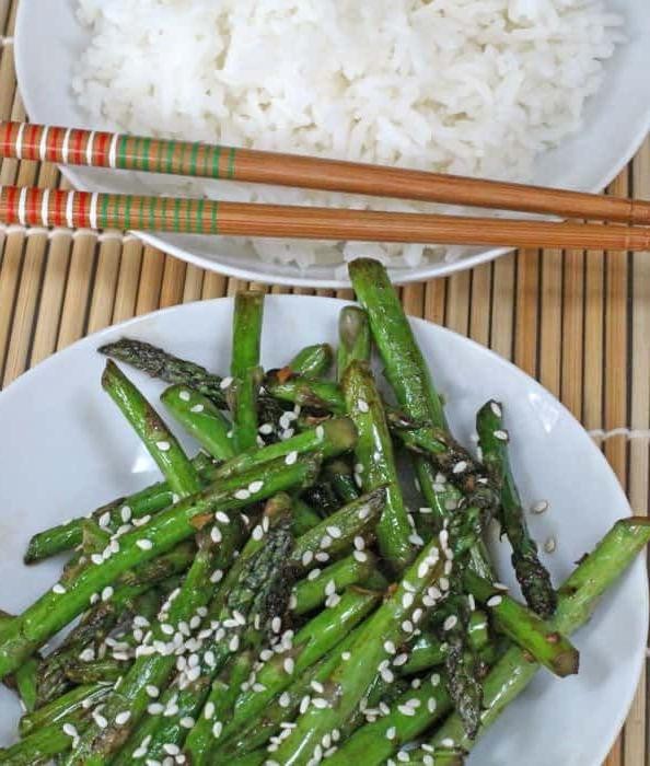 Sesame-Ginger Cabbage and Asparagus Stir-Fry
