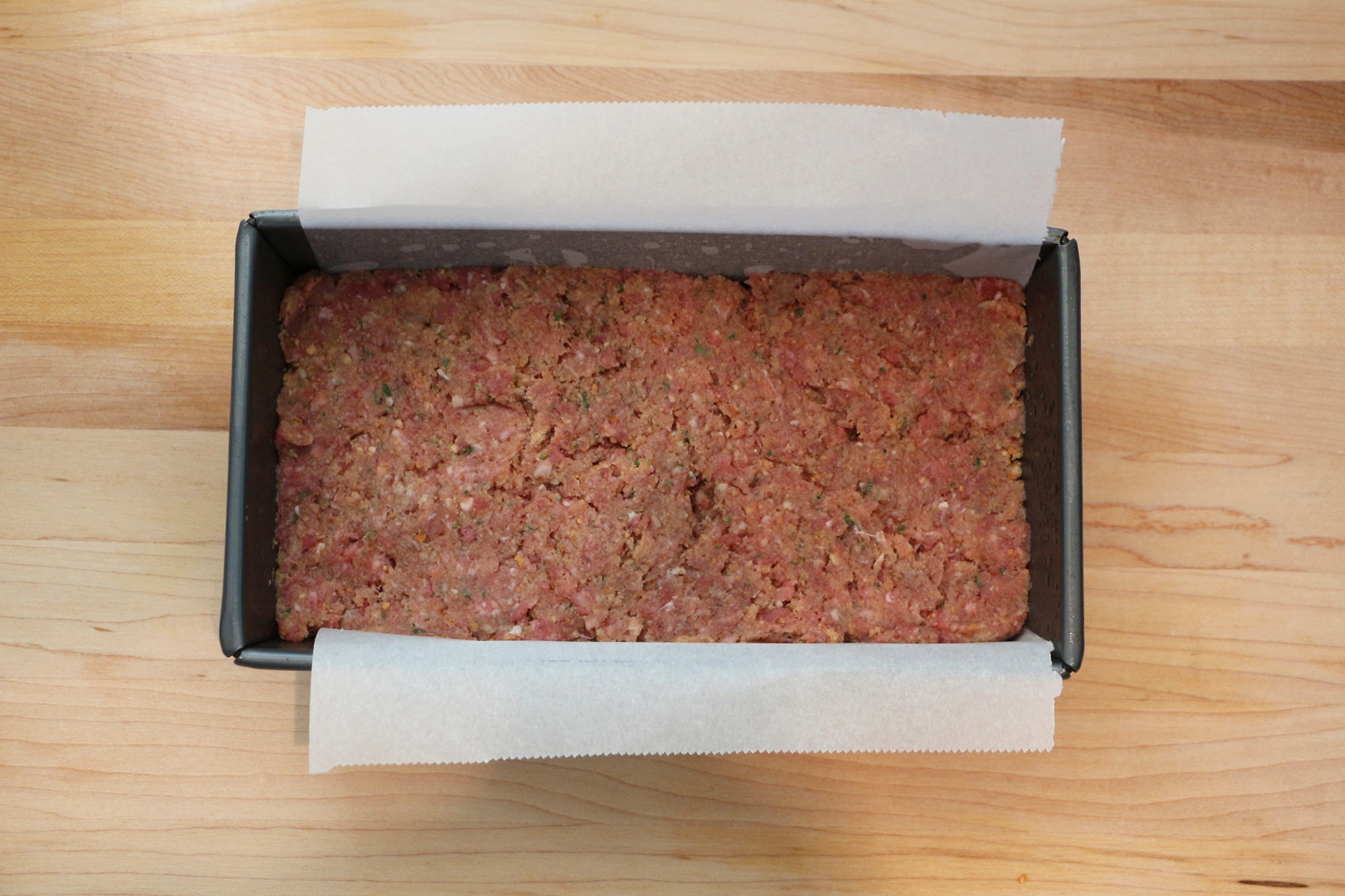 Bacon-Wrapped Beef Loaf with Tomato Glaze