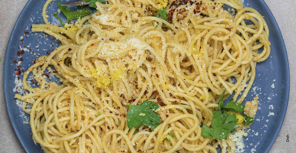 Stir-Fried Pasta with Lemon and Parsley
