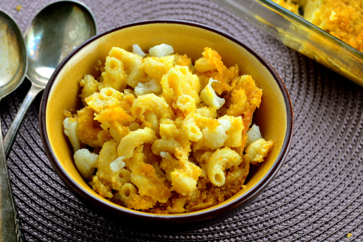 Avocado-Cauliflower 'Mac' with Cheddar