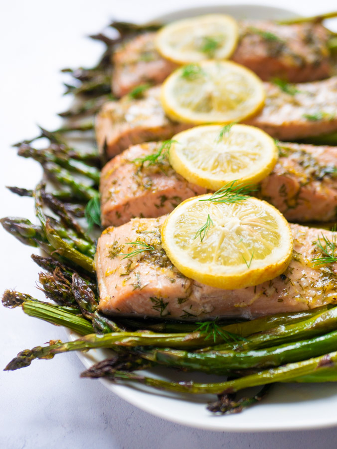 Sunbeam Lemon-Dill Salmon with Asparagus
