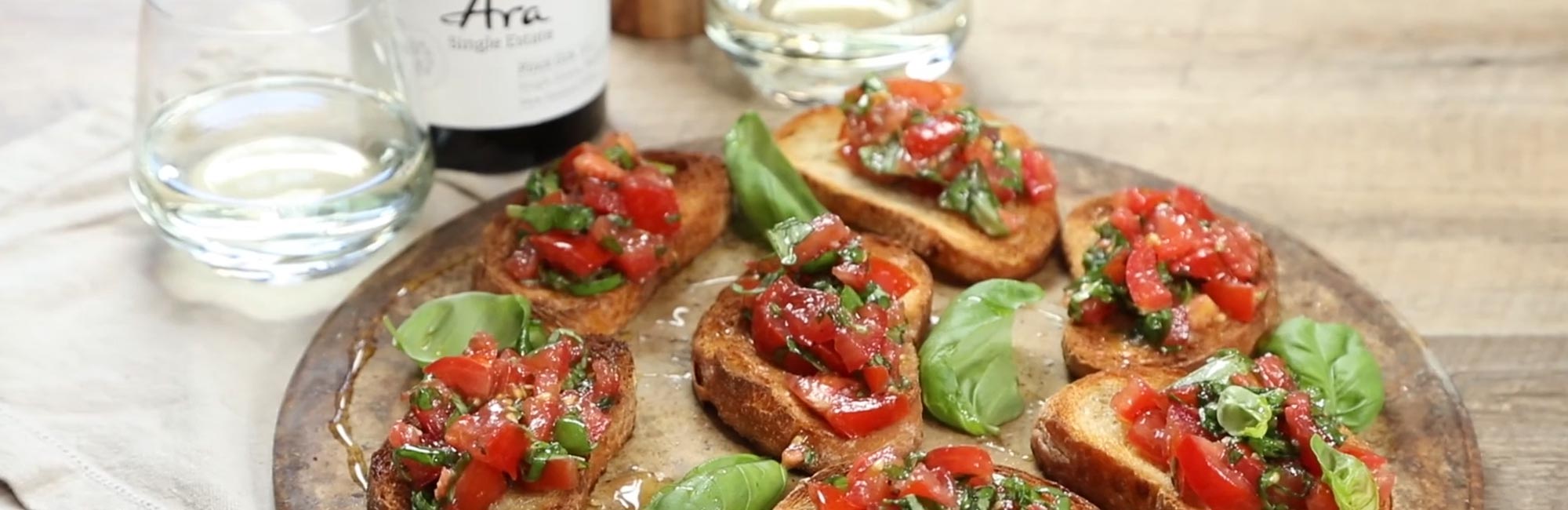 Vintage-Style Tomato Bruschetta with Herbed Oil