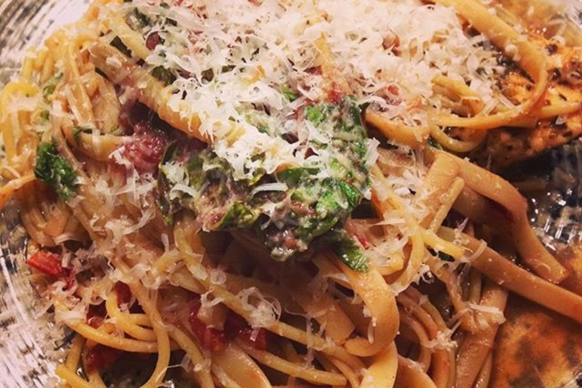 Pasta with Balsamic Vinegar and Fresh Basil