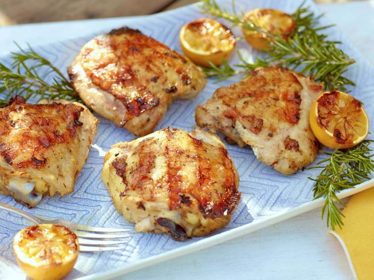 Herb-Marinated Chicken Thighs with Lemon