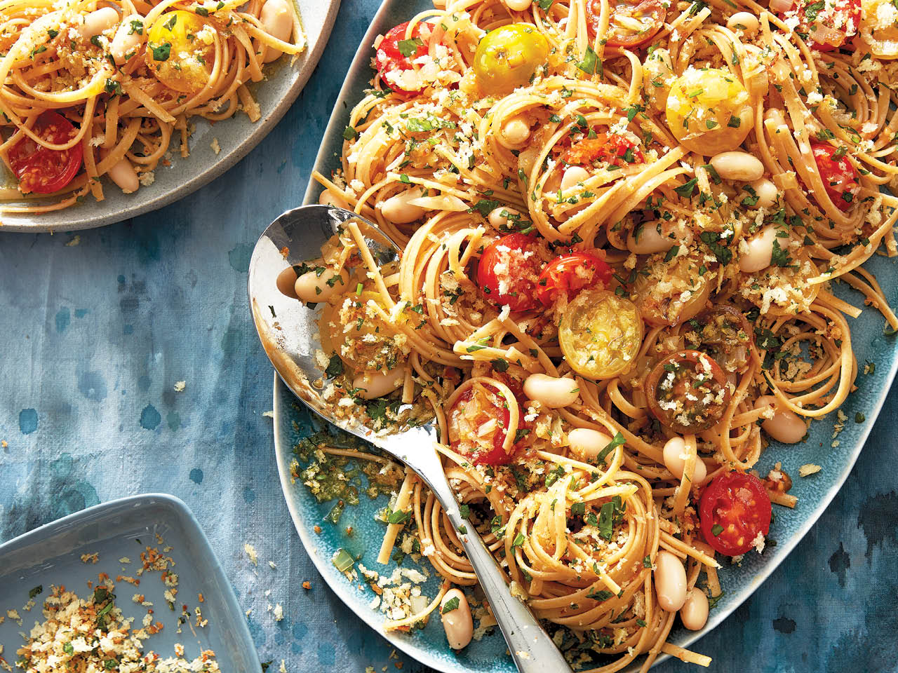 Tomato-Basil Pasta with White Bean Sauce