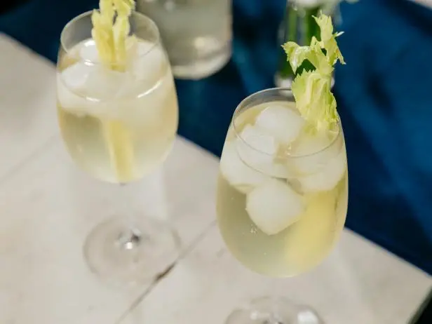 Fernet-Herb Soda Spritz