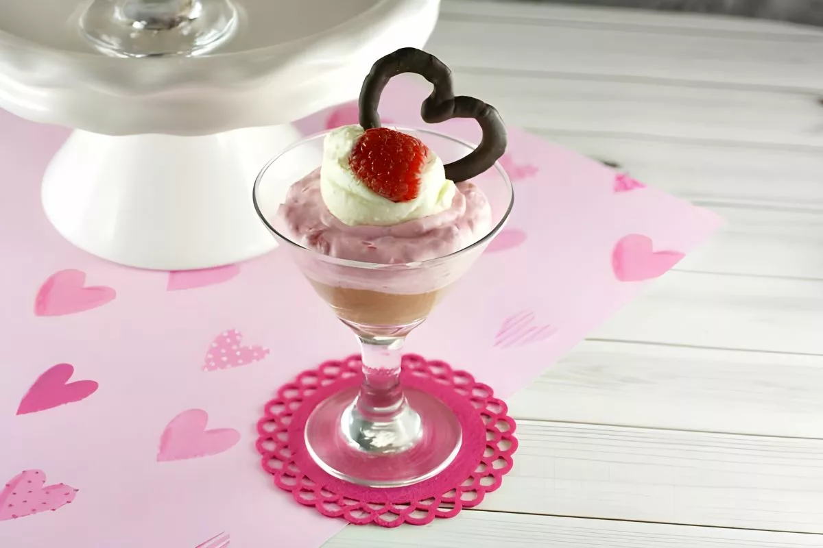 No-Bake Raspberry Cream Cheese Mousse