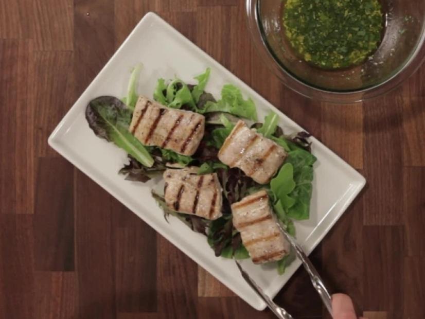 Grilled Mahi-Mahi with Lime-Garlic Mojo