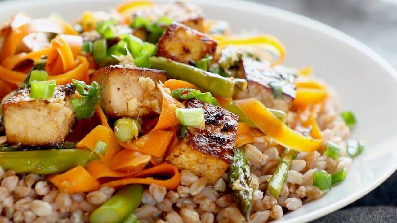 Stir-Fried Tofu with Vegetables and Ginger