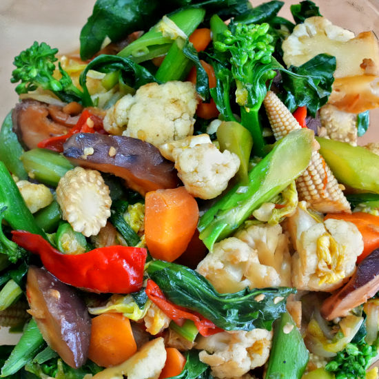 Vegetable Stir-Fry with Tamarind Sauce