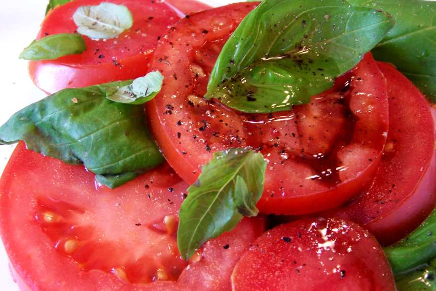 Balsamic-Glazed Ripe Tomatoes with Fresh Herbs
