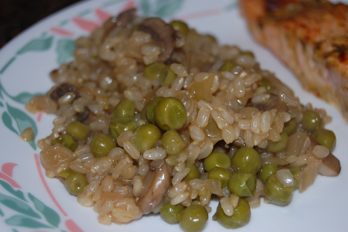 One-Pot Saffron Risotto with Peas