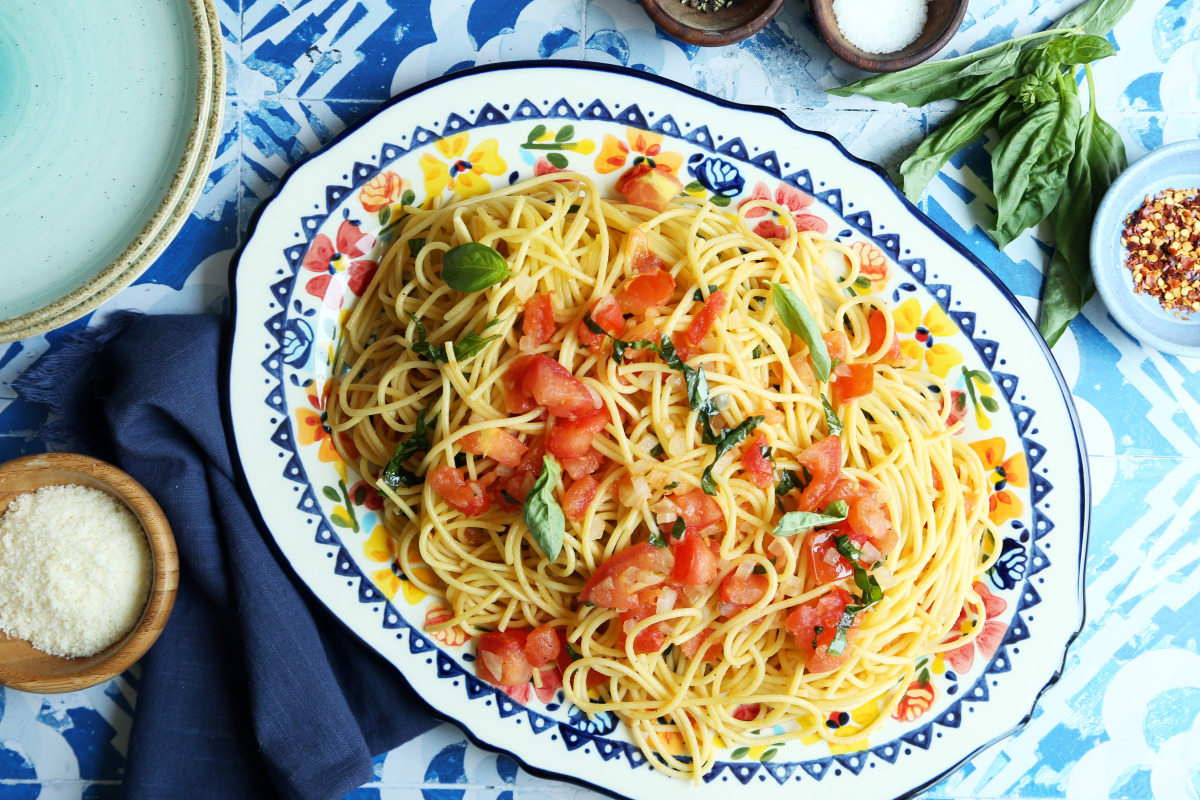 Spaghetti with San Marzano Tomatoes and Fresh Basil