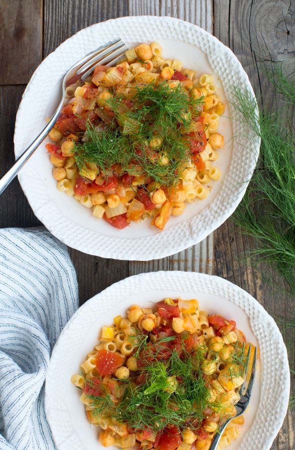 Saffron-Scented Pasta with Roasted Chickpeas