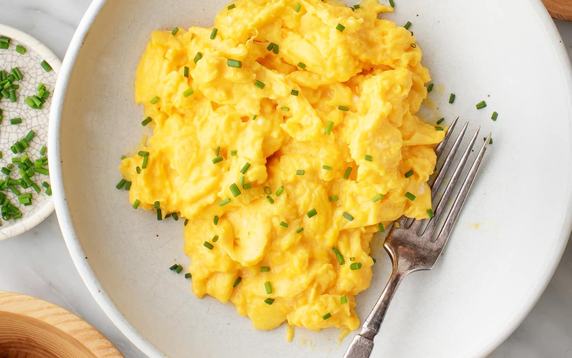 Steel-Cut Oatmeal with Lemon-Dill Scrambled Eggs