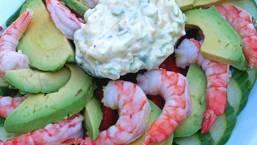 Crispy Shrimp and Avocado Salad