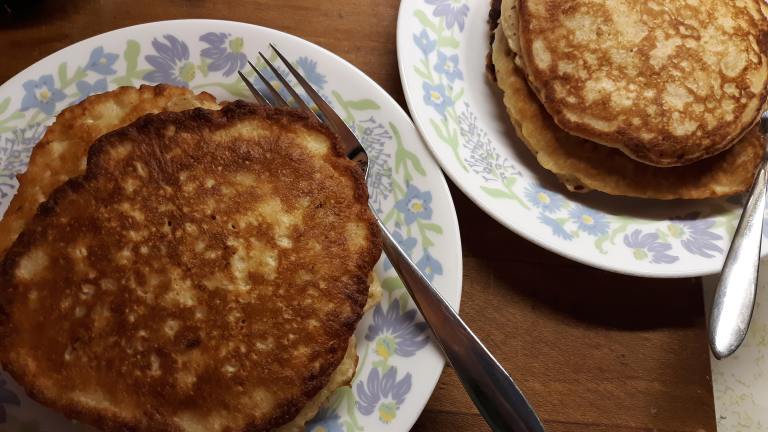 Alarm Clock Banana Oat Pancakes