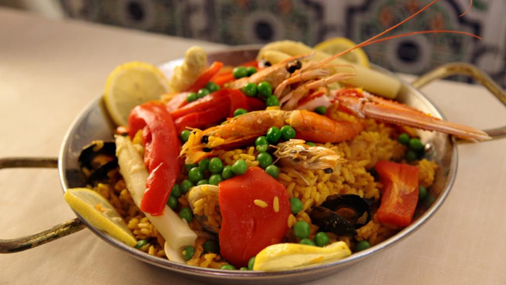Lee's Seafood Paella