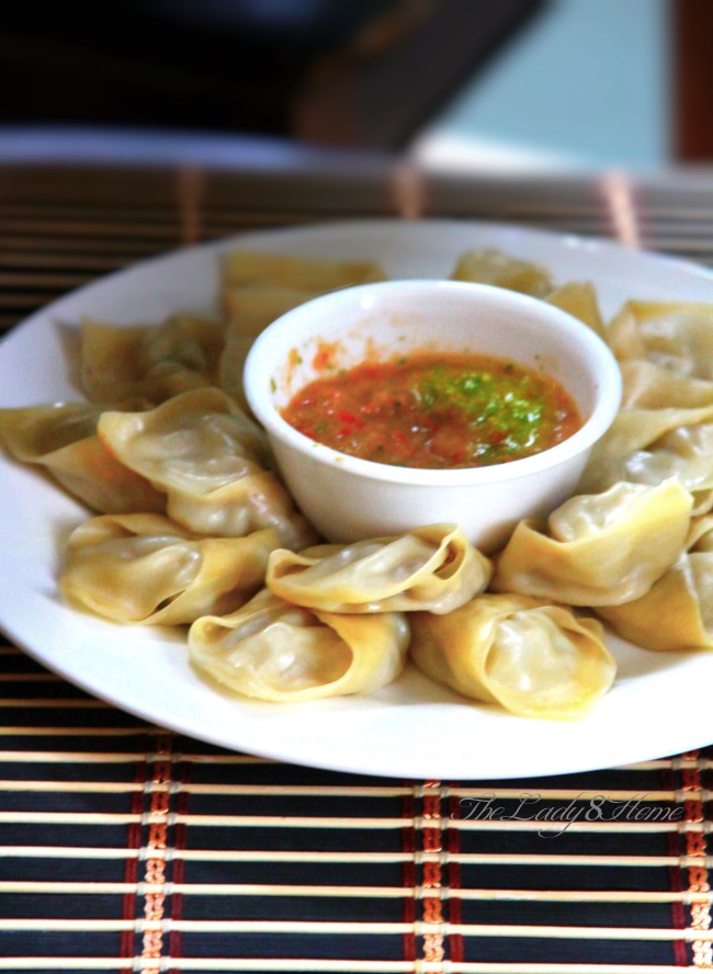 Momo-Style Steamed Dumplings with Cumin-Dusted Sauce