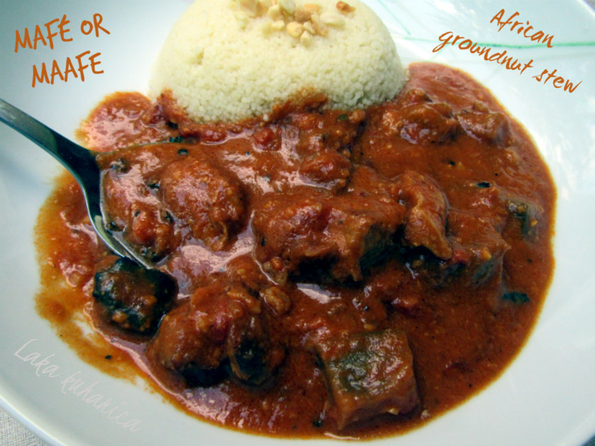 Cassava and Vegetable Stew with Groundnut Paste