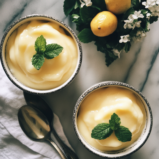 Viburnum-Infused Lemon Curd
