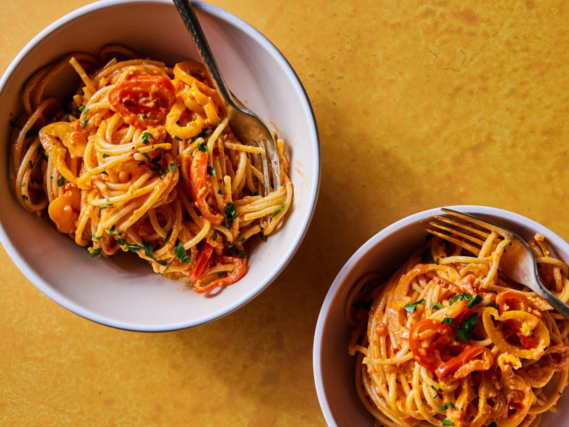Peoria PlayHouse Puppet Pasta