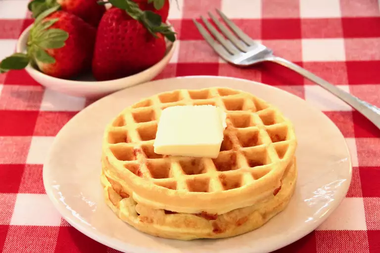 Cinnamon-Spiced Almond Flour Chaffles