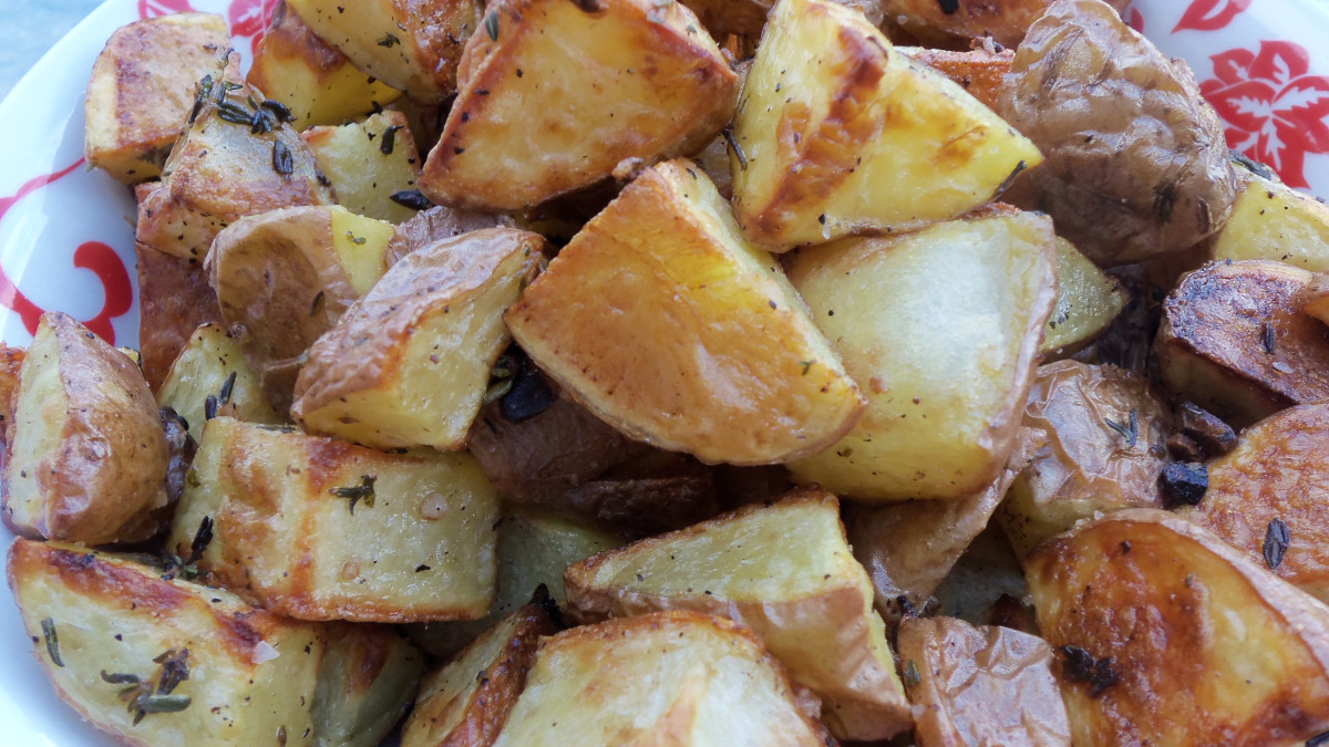 Rosemary-Thyme Roasted Potatoes