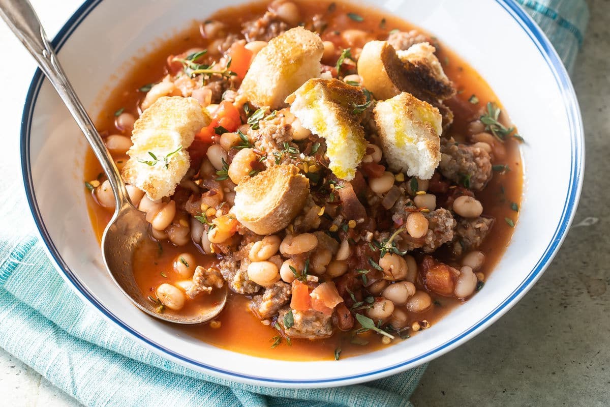 One-Pot Sausage and Vegetable Medley with White Beans