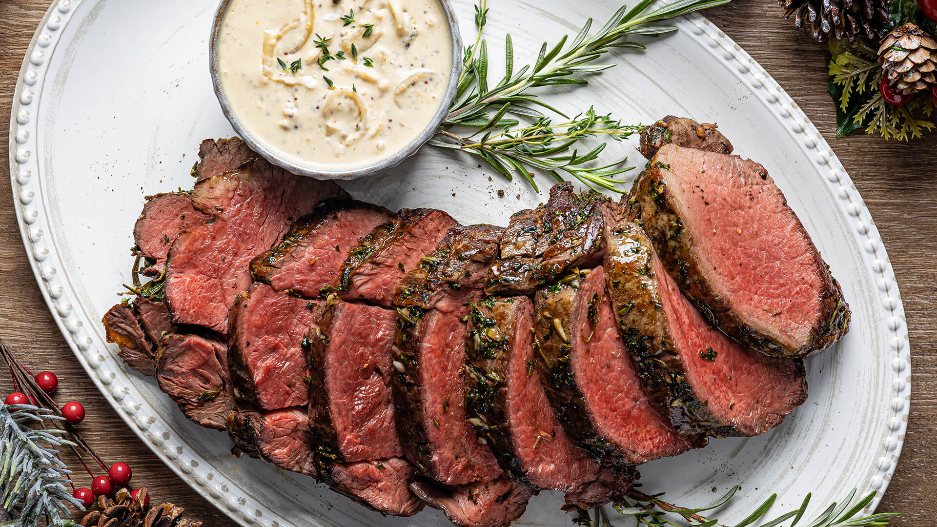 Horseradish-Beef Ring with Herb Sauce