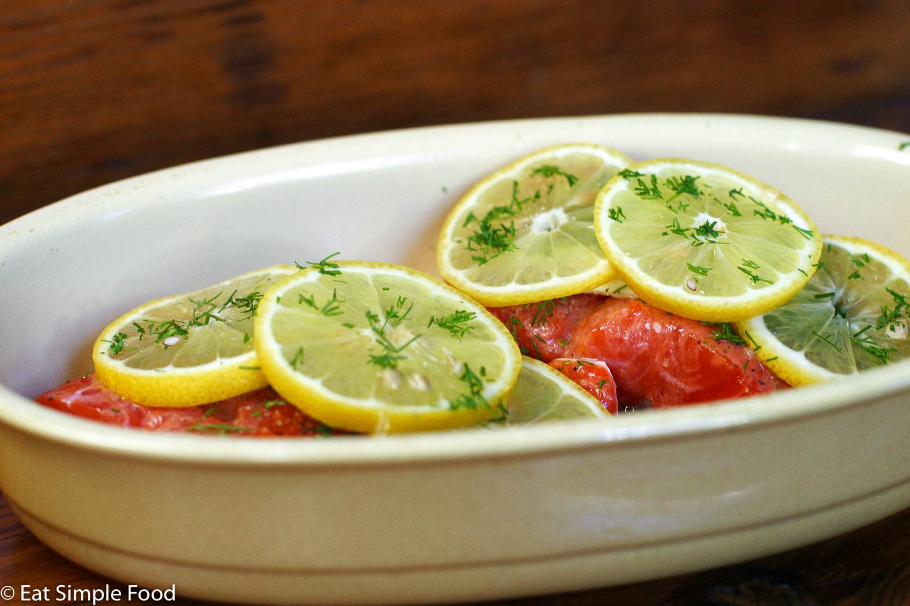Low-Temperature Baked Salmon with Lemon and Dill