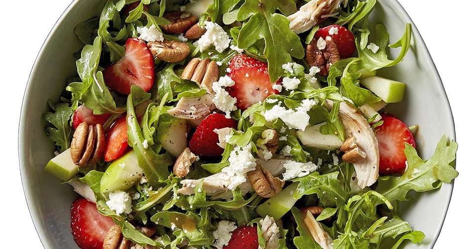 Strawberry-Balsamic Arugula Salad